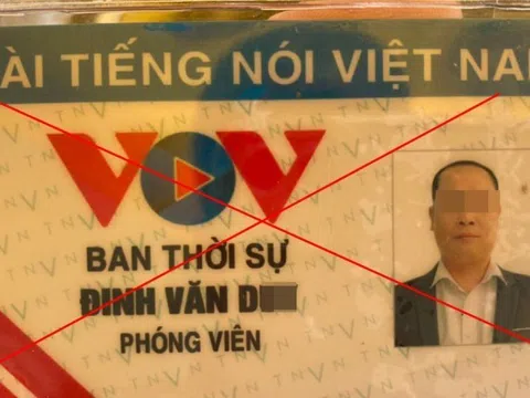 Giả danh phóng viên Đài tiếng nói Việt Nam xin bỏ qua lỗi vi phạm giao thông